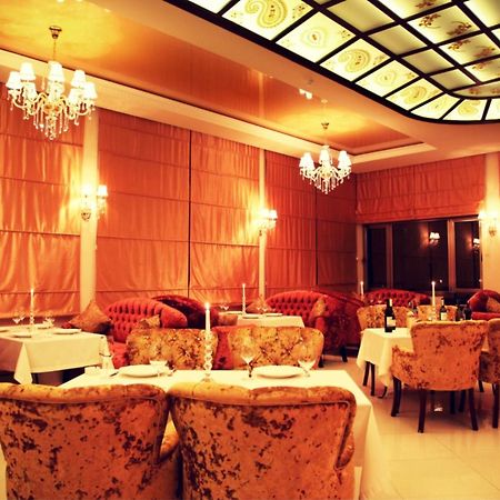 East Legend Hotel Baku Eksteriør bilde