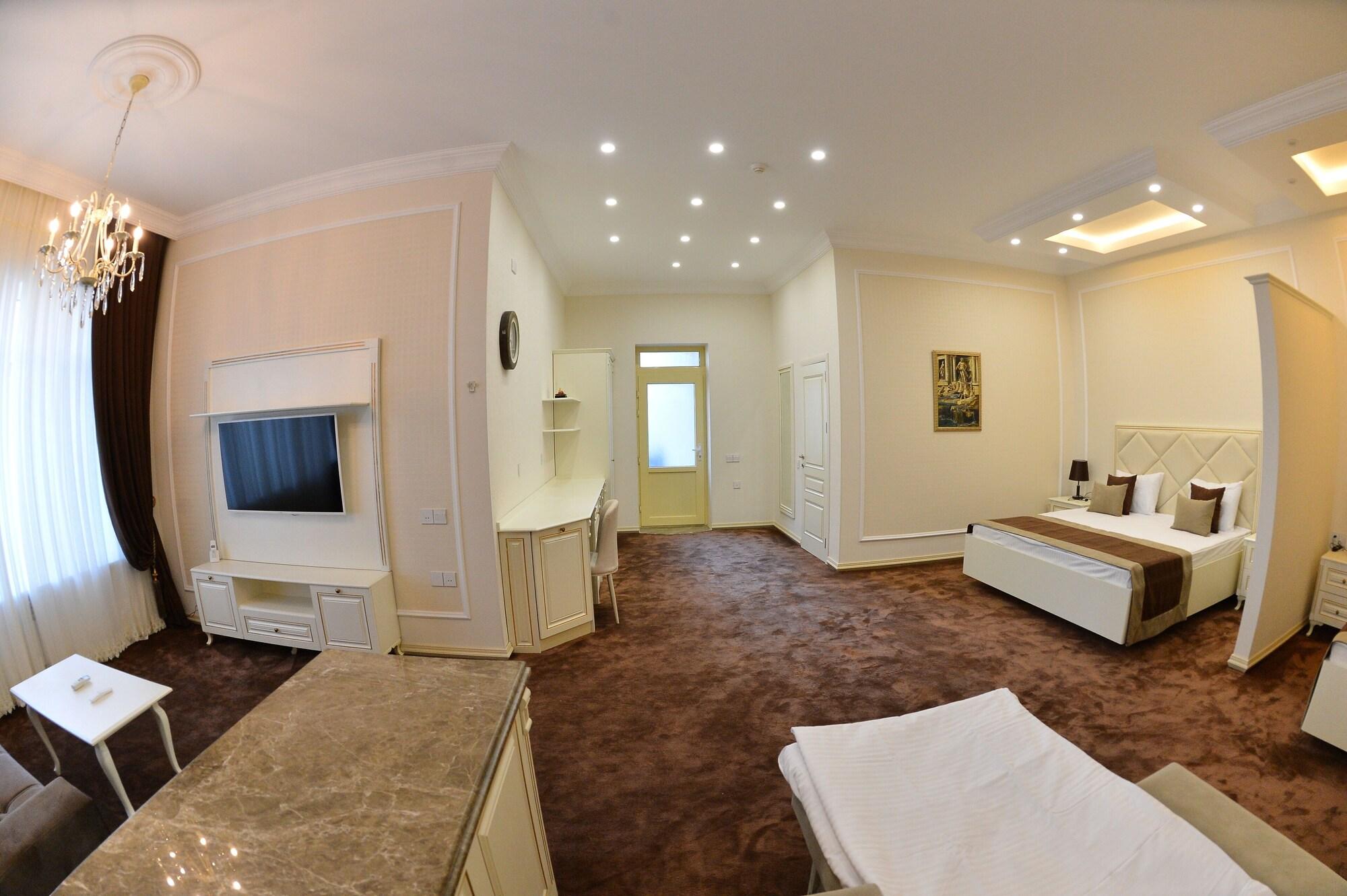 East Legend Hotel Baku Eksteriør bilde