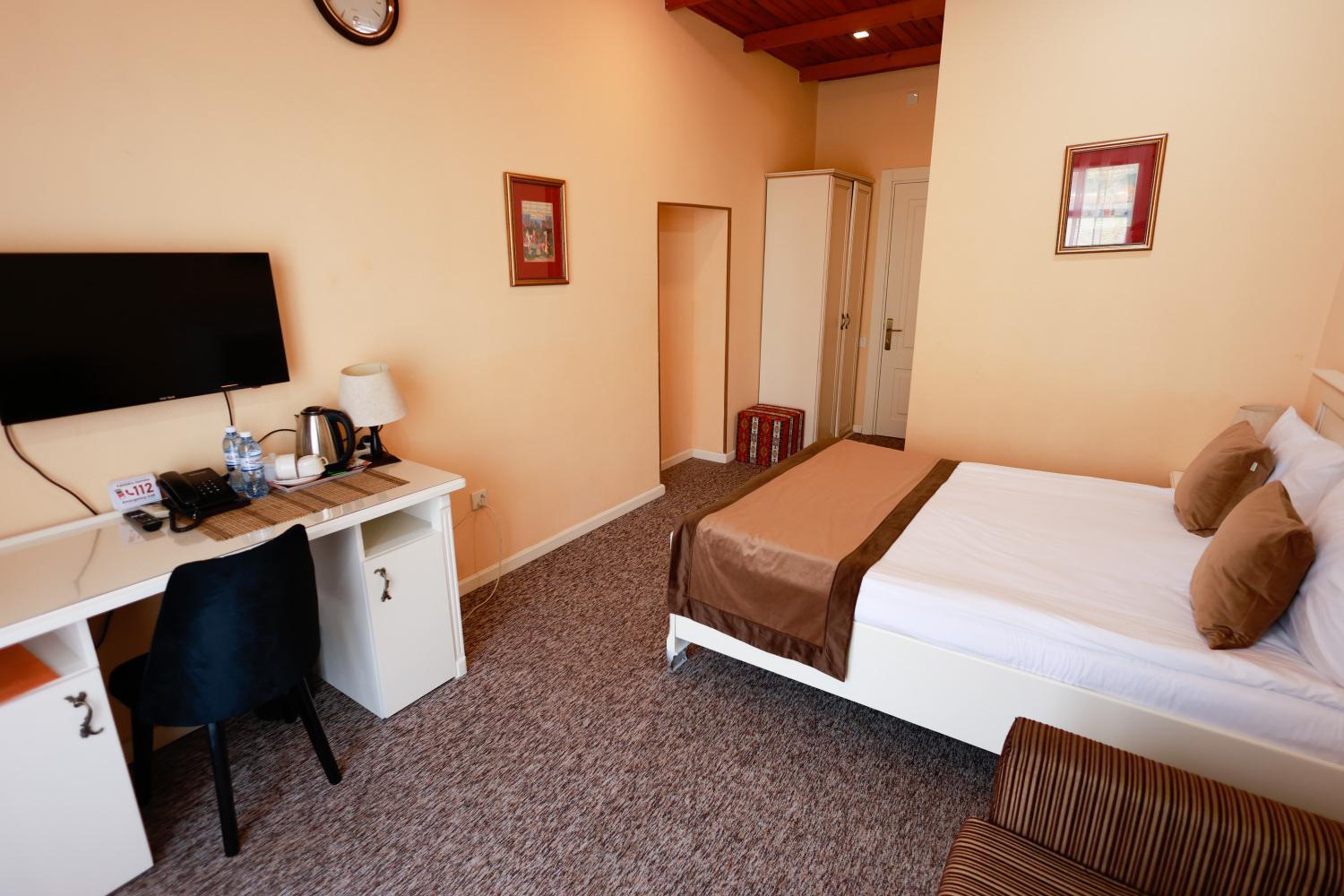 East Legend Hotel Baku Eksteriør bilde