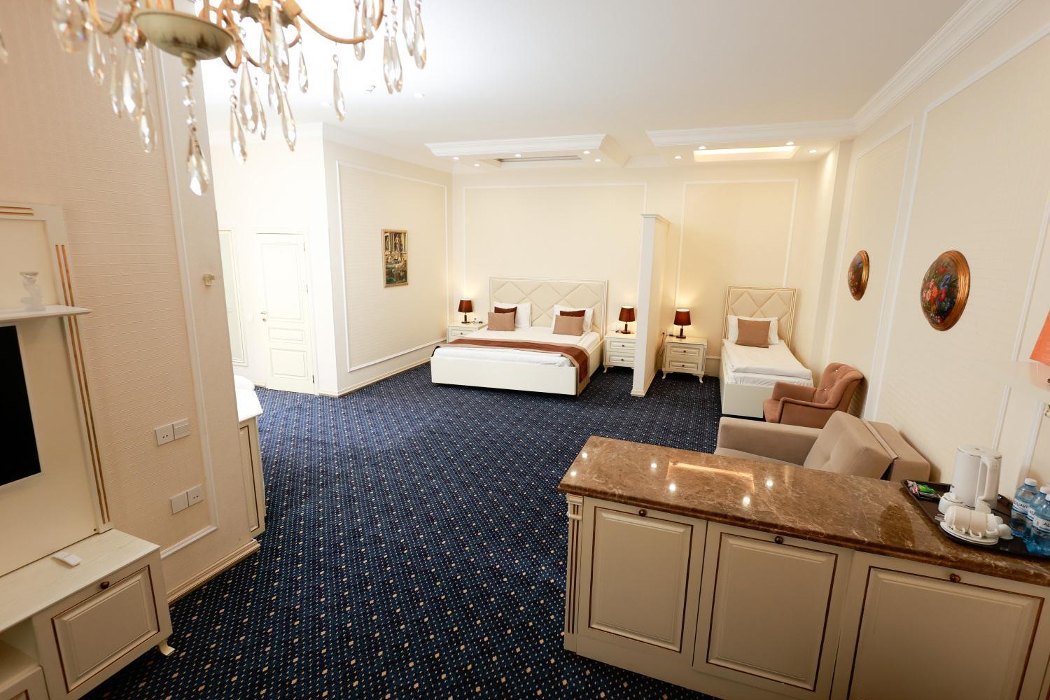 East Legend Hotel Baku Eksteriør bilde