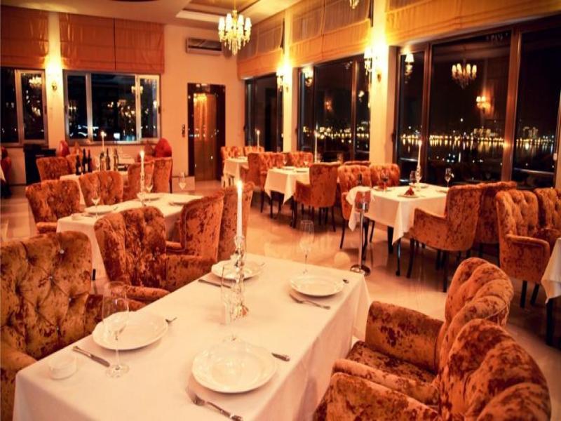East Legend Hotel Baku Eksteriør bilde